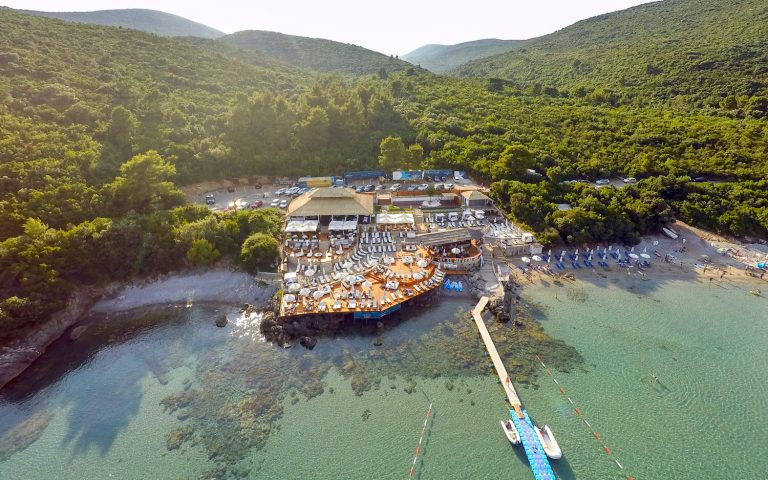 Almara Beach Club Лустица